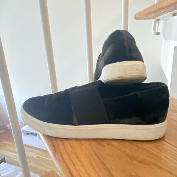 Vince Casual Chic Velvet Slip On Sneakers Gray 9 - Picture 2 of 6